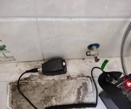 澄江屋顶漏水维修公司分享下卫生间漏水的危害及解决方法